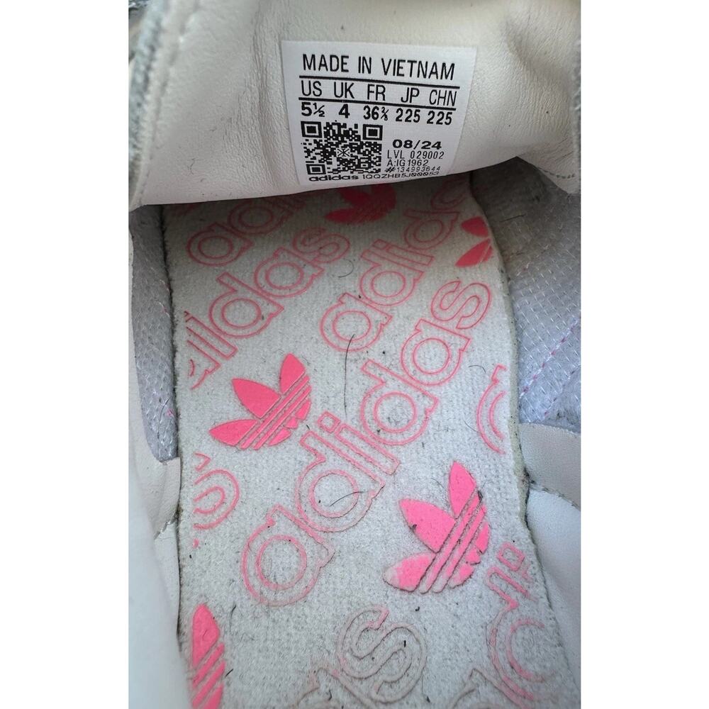 adidas Samba OG Women’s 5.5 White/Lucid Pink IG1962, Gum Sole - Picture 12 of 13